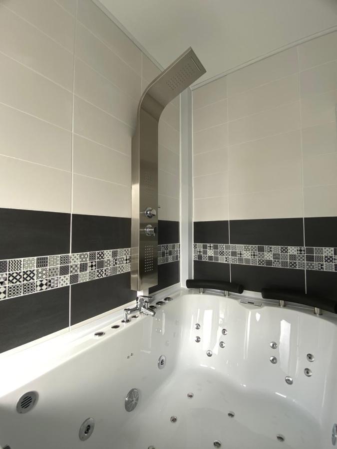 Les Appartements D'Au Coin Du Spa Boulogne-sur-Mer Buitenkant foto